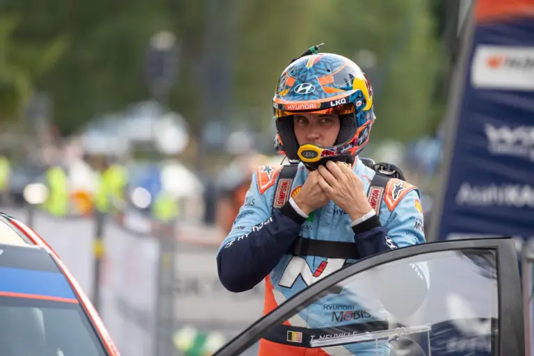 Neuville követni fogja Rovanpera további karrierjét, szerinte nem csak a kihívás miatt távozik