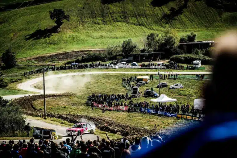 Fantasztikus látvány, kiváló hangulat az idei Rally Legend hivatalos tesztjén (videó)