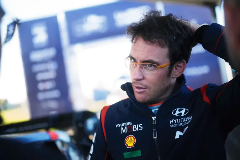 Neuville: “Vissza kell térnünk a tavalyi szintre“