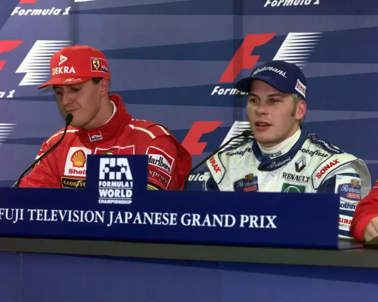 Schumacher nagy riválisa is elégtelenre vizsgázott sportszerűségből, csak ezt már sokan elfelejtették