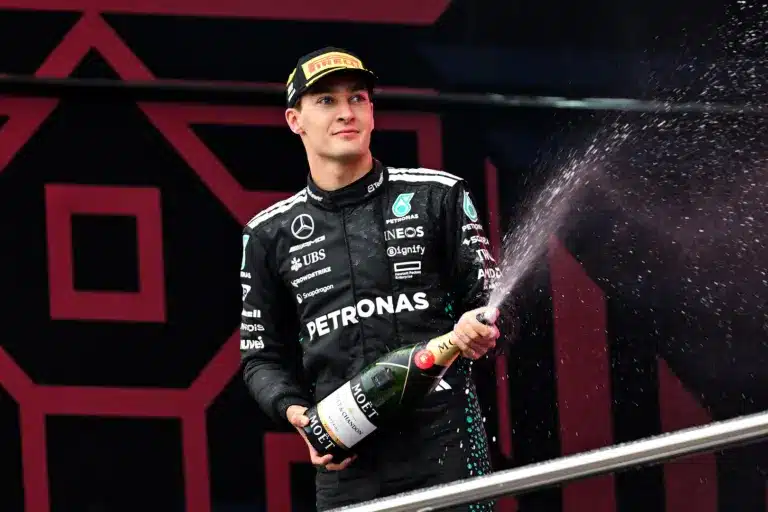 Russellnek nem akarja megadni a Mercedes, amit akar