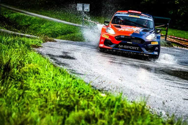 A WRC-ben folytathatja a WRC2-ben bizonyító versenyző