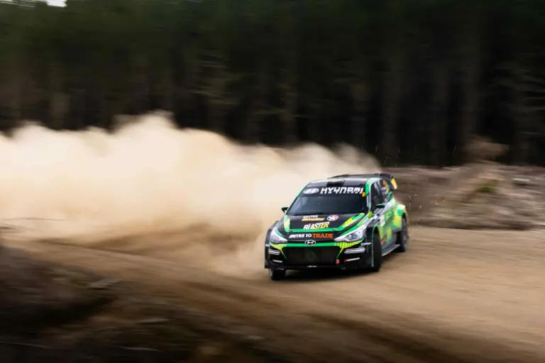 Hayden Paddon karnyújtásnyira van az ausztrál bajnoki címtől