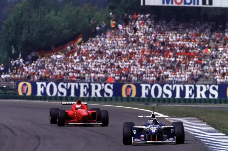 Schumacher segédjévé akarta tenni a Ferrari a német nagy ellenfelét, de ő nemet mondott