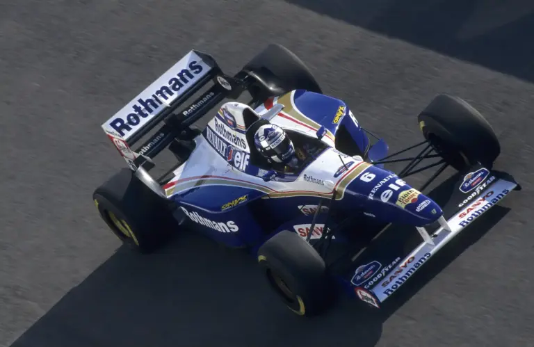 Egymillió dollárt bukott kínos hibájával a győzelmet elszalasztó F1-es pilóta