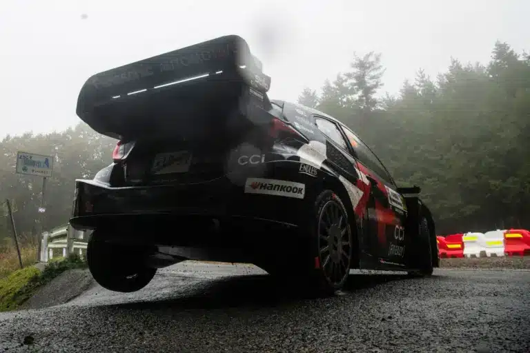 Elfyn Evans csalódott a Japánban elért második helyezés után