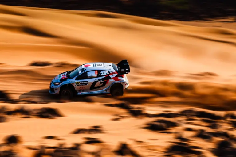 Katsuta megmutatta jó tempóját Szaúd-Arábiában is, de a befejezés rosszul sikerült