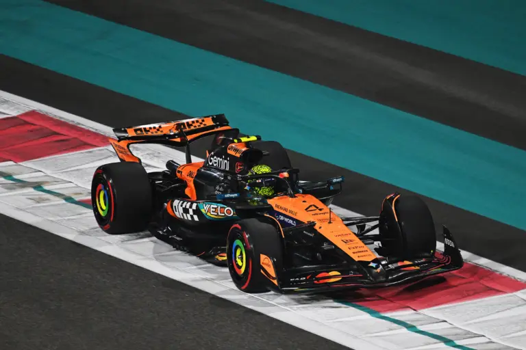 Norris eldöntötte, hogy Hamilton vagy Verstappen útját járja-e címvédőként