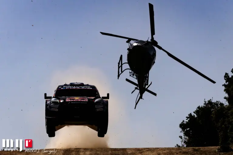 Magyar fotósé lehet az év képe a WRC-ben, szavazzunk Makai Gergelyre!