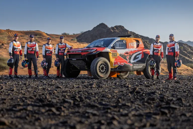 Negyedik győzelmét célozza meg a Toyota a Dakaron