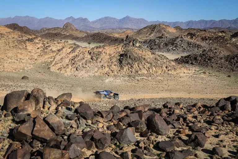 Canet rekordot döntött a motorosoknál, kettős Ford-siker az autósoknál a Dakar prológján