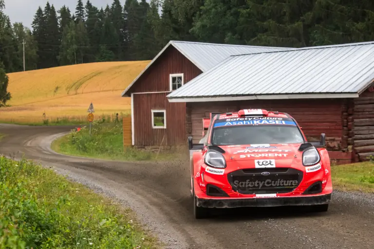 Sesks folytatja karrierjét az M-Sporttal, de az ERC-ben is