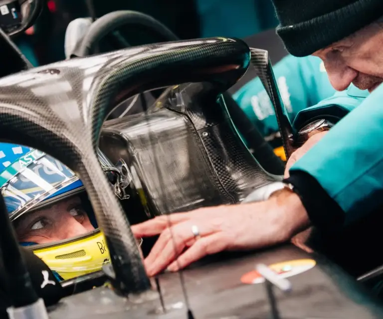 Egy 25 éve a csapatnál dolgozó háttérember szavai mutatják, hogy valami elindult az Aston Martinnál?