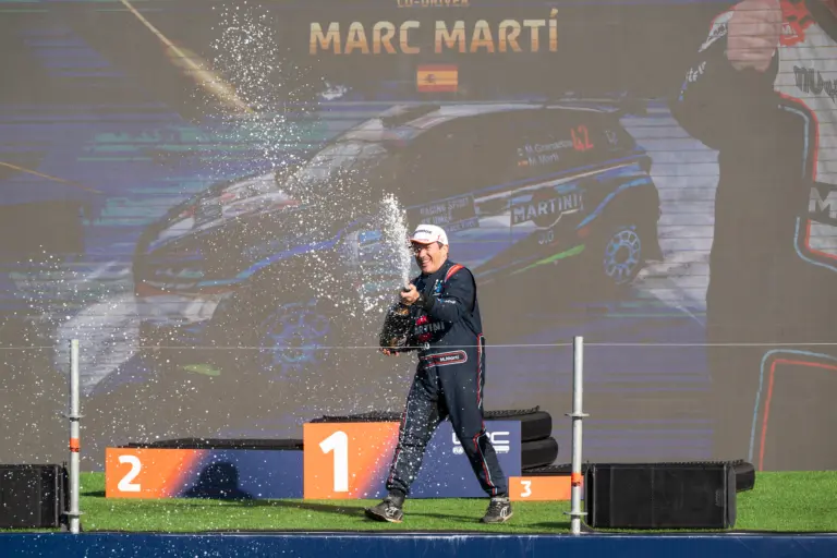 A spanyol navigátor-legenda Svédországban ír történelmet