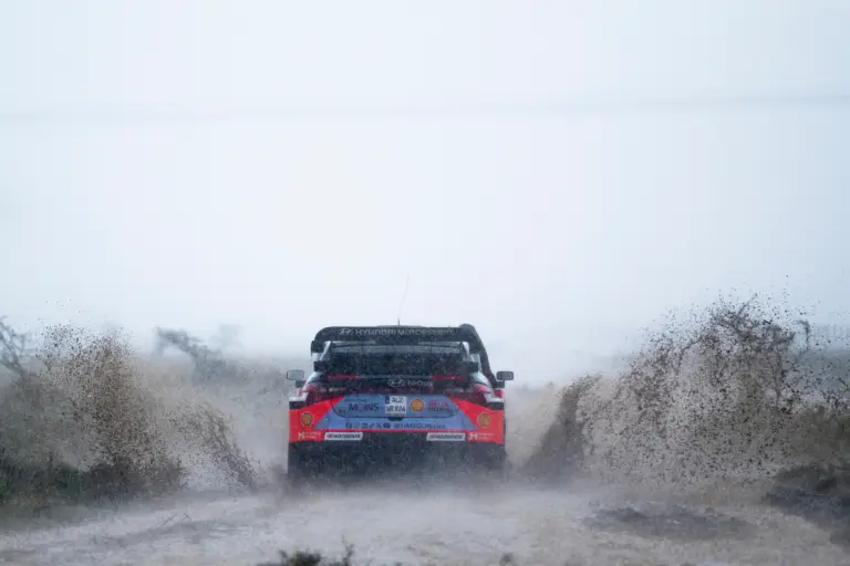 Thierry Neuville megismételné tavalyi eredményét Afrikában