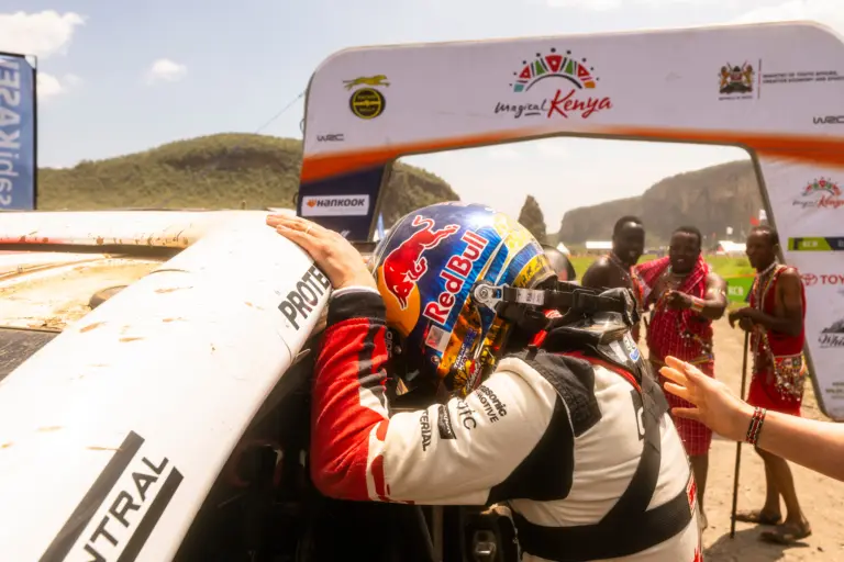 Kalle Rovanpera nagy bulit szervez Katsuta tiszteletére