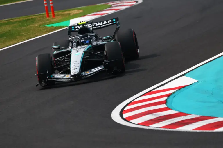 Újabb F1-es motortrükk lepleződhetett le, a Mercedes mellett most a Red Bull is érintett